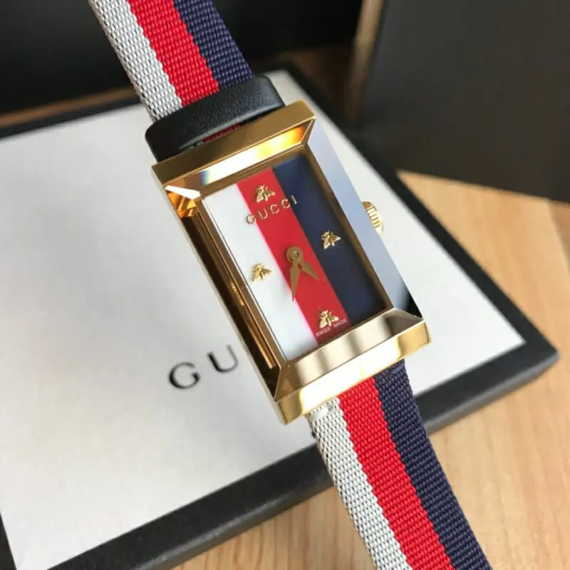 gucci qualite montres pour femme s_aa30063